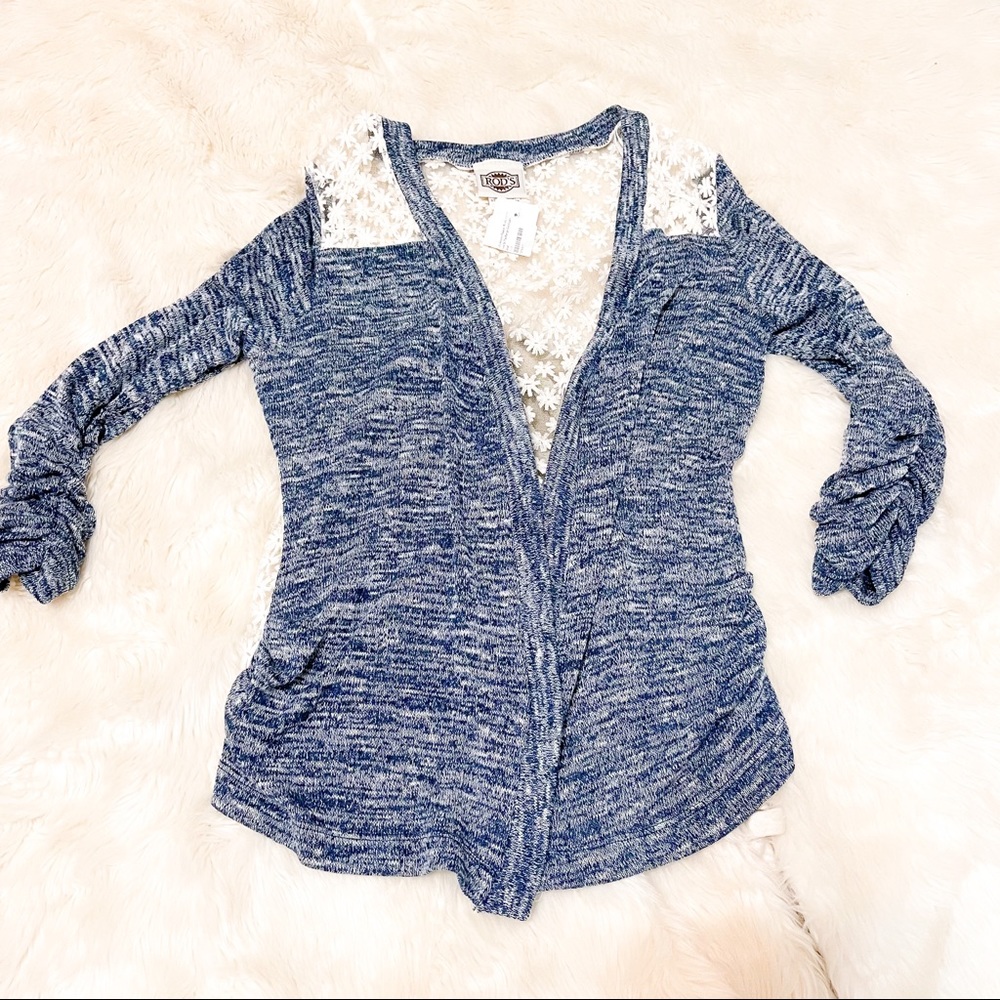 Rod’s Western Wear | light blue floral cardigan size small NWT
